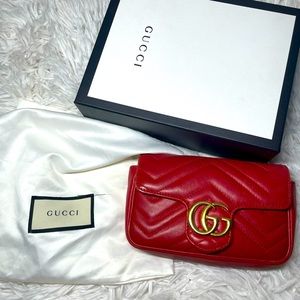 GG Marmont Super Mini leather shoulder bag
